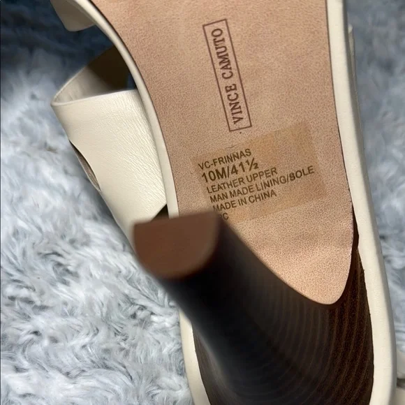 Vince Camuto Cream Heeled Sandals with Decorative Cutouts Sz 10 NWT - Picture 6 of 8